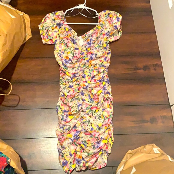 Zara floral dress in M. - Picture 4 of 5